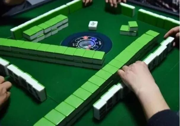 分享二款!手机麻将机胡牌神器!分享用挂教程